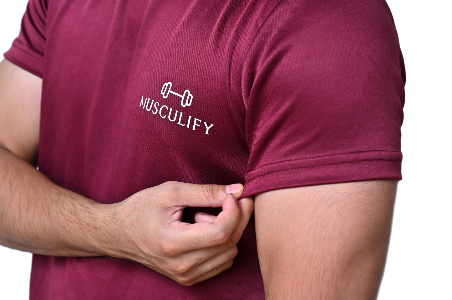 PLAIN MAROON ROUND NECK DRY T-SHIRT (MENS)