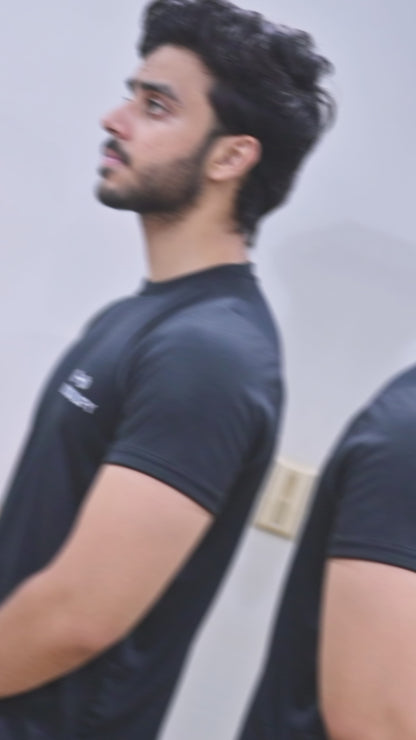PLAIN BLACK ROUND NECK DRY T-SHIRT (MENS)
